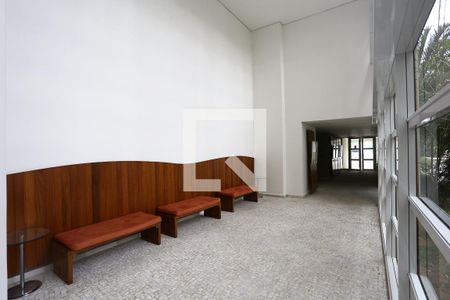 Apartamento para alugar com 70m², 2 quartos e 2 vagasHall de entrada