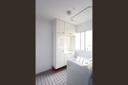 Apartamento para alugar com 70m², 2 quartos e 2 vagasÁrea de Serviço