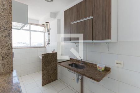 Apartamento para alugar com 65m², 2 quartos e 1 vagaCozinha e Área de Serviço