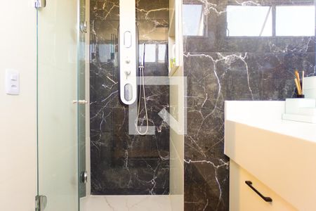 Apartamento à venda com 150m², 4 quartos e 1 vagaBanheiro da Suíte