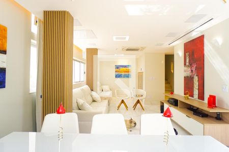 Sala/Cozinha de apartamento à venda com 4 quartos, 150m² em Barra da Tijuca, Rio de Janeiro