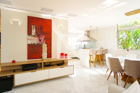 Apartamento à venda com 150m², 4 quartos e 1 vagaSala/Cozinha