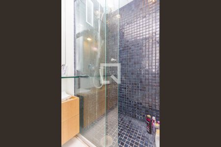 Apartamento à venda com 70m², 1 quarto e 1 vaga Apartamento à venda com 70m², 1 quarto e 1 vagaBanheiro