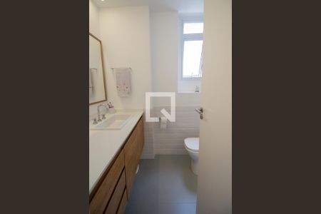 Apartamento à venda com 150m², 3 quartos e 3 vagasBanheiro Social