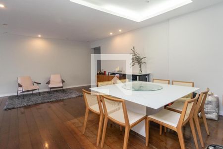 Sala de apartamento à venda com 3 quartos, 150m² em Copacabana, Rio de Janeiro
