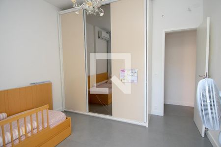 Apartamento à venda com 150m², 3 quartos e 3 vagasQuarto 2