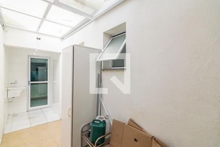 Apartamento à venda com 52m², 2 quartos e 1 vaga Apartamento à venda com 52m², 2 quartos e 1 vagaQuintal