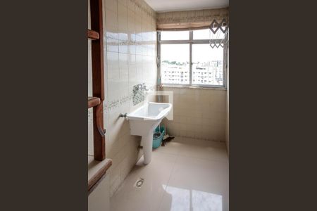 Apartamento à venda com 94m², 2 quartos e 1 vaga Apartamento à venda com 94m², 2 quartos e 1 vagaÁrea de Serviço