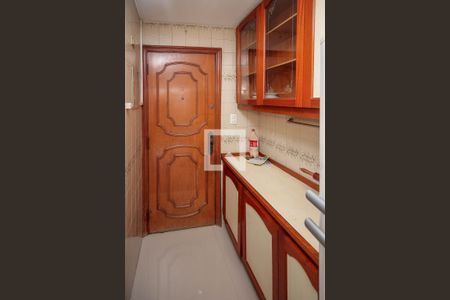 Apartamento à venda com 94m², 2 quartos e 1 vaga Apartamento à venda com 94m², 2 quartos e 1 vagaCozinha