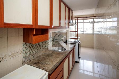 Apartamento à venda com 94m², 2 quartos e 1 vaga Apartamento à venda com 94m², 2 quartos e 1 vagaCozinha