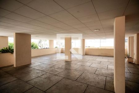 Apartamento à venda com 94m², 2 quartos e 1 vaga Apartamento à venda com 94m², 2 quartos e 1 vagaPlay