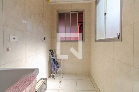 Apartamento para alugar com 70m², 3 quartos e sem vagaÁrea de serviço