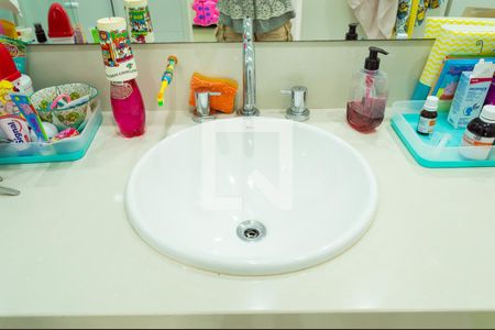 Apartamento para alugar com 215m², 4 quartos e 4 vagas Apartamento para alugar com 215m², 4 quartos e 4 vagasBanheiro Social detalhe