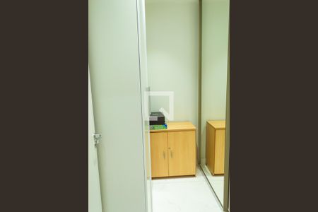 Apartamento para alugar com 215m², 4 quartos e 4 vagas Apartamento para alugar com 215m², 4 quartos e 4 vagasCloset do quarto 4