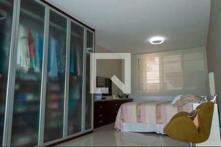 Apartamento para alugar com 215m², 4 quartos e 4 vagas Apartamento para alugar com 215m², 4 quartos e 4 vagasQuarto 4 - Suíte
