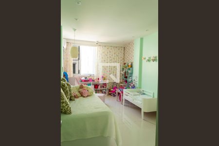 Apartamento para alugar com 215m², 4 quartos e 4 vagas Apartamento para alugar com 215m², 4 quartos e 4 vagasQuarto 2