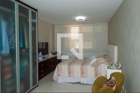 Apartamento para alugar com 215m², 4 quartos e 4 vagas Apartamento para alugar com 215m², 4 quartos e 4 vagasQuarto 4 - Suíte