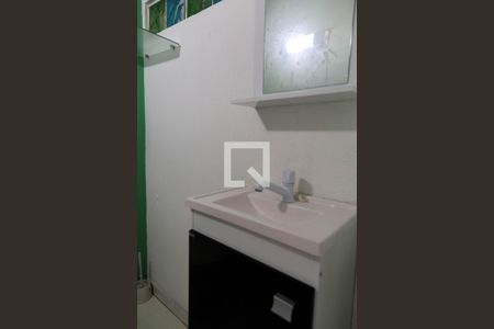 Banheiro - Torneira de apartamento para alugar com 1 quarto, 85m² em Itapuã, Salvador