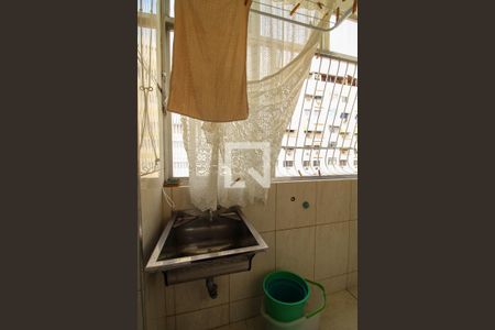 Apartamento à venda com 72m², 2 quartos e 1 vagaÁrea de Serviço