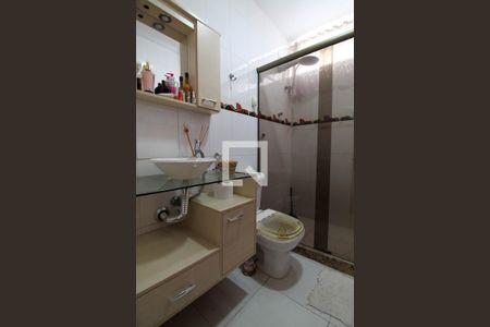 Apartamento à venda com 72m², 2 quartos e 1 vagaBanheiro Social