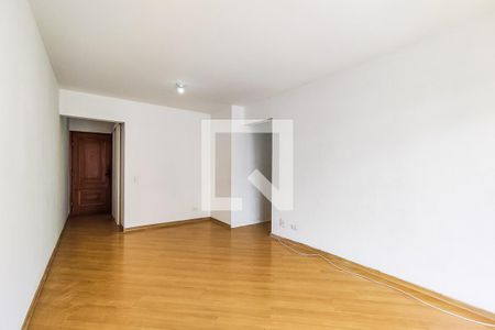 Apartamento para alugar com 73m², 3 quartos e 1 vagaSala