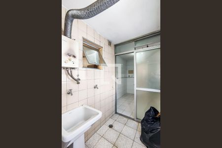 Apartamento para alugar com 73m², 3 quartos e 1 vagaÁrea de Serviço