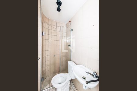 Apartamento para alugar com 73m², 3 quartos e 1 vagaÁrea de Serviço - Banheireo