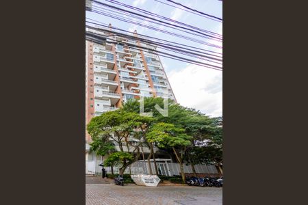 Apartamento para alugar com 134m², 2 quartos e 3 vagas Apartamento para alugar com 134m², 2 quartos e 3 vagasFachada