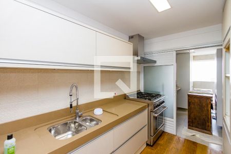 Apartamento para alugar com 134m², 2 quartos e 3 vagas Apartamento para alugar com 134m², 2 quartos e 3 vagasCozinha