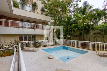 Apartamento para alugar com 134m², 2 quartos e 3 vagas Apartamento para alugar com 134m², 2 quartos e 3 vagasPiscina