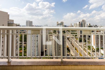 Apartamento para alugar com 134m², 2 quartos e 3 vagas Apartamento para alugar com 134m², 2 quartos e 3 vagasVaranda da Suíte 1