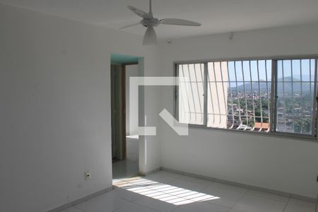 Sala de apartamento para alugar com 2 quartos, 75m² em Alcantara, São Gonçalo