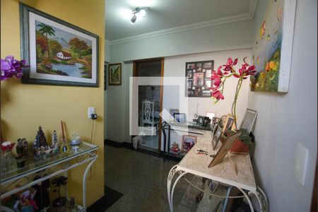 Ante Sala de apartamento à venda com 3 quartos, 185m² em Vila Brasilina, São Paulo