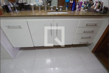 Apartamento à venda com 185m², 3 quartos e 4 vagasQuarto 2 - Suíte