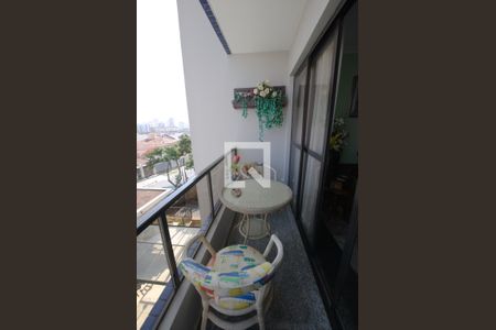 Apartamento à venda com 185m², 3 quartos e 4 vagasSala - Varanda