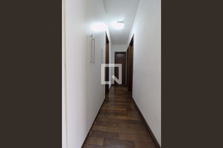 Corredor de apartamento para alugar com 3 quartos, 67m² em Perdizes, São Paulo