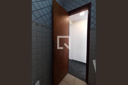 Casa para alugar com 170m², 4 quartos e 2 vagasLavabo