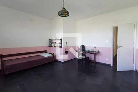 Casa para alugar com 170m², 4 quartos e 2 vagasQuarto 1