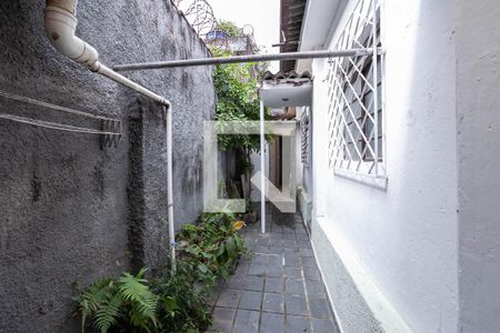 Casa à venda com 300m², 4 quartos e 3 vagasBarracão 1