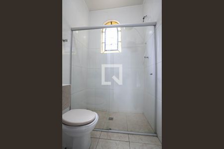 Casa à venda com 300m², 4 quartos e 3 vagasBanheiro social