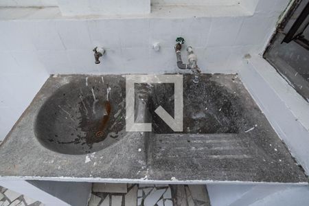 Casa à venda com 300m², 4 quartos e 3 vagasBarracão 1 - Cozinha - Área de serviço