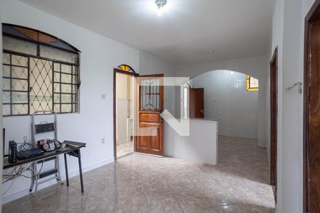 Casa à venda com 300m², 4 quartos e 3 vagasCopa