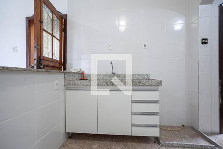 Casa à venda com 300m², 4 quartos e 3 vagasCozinha