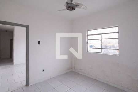Casa à venda com 300m², 4 quartos e 3 vagasBarracão 2 - Quarto 1