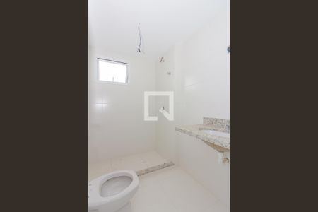 Apartamento à venda com 90m², 2 quartos e 1 vaga Apartamento à venda com 90m², 2 quartos e 1 vagaBanheiro 2