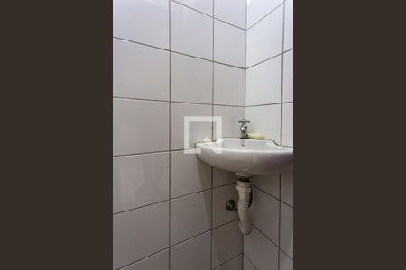 Casa à venda com 150m², 3 quartos e 2 vagasBanheiro de Serviço