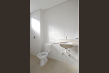 Banheiro da suíte de apartamento para alugar com 2 quartos, 67m² em Barreiros, São José