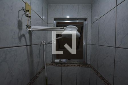 Apartamento à venda com 100m², 2 quartos e 3 vagasBanheiro da suite