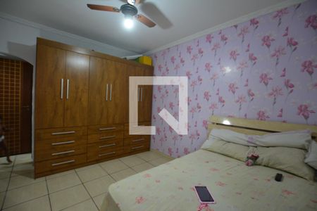 Apartamento à venda com 100m², 2 quartos e 3 vagasQuarto 2 suite