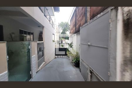 Apartamento à venda com 100m², 2 quartos e 3 vagas Apartamento à venda com 100m², 2 quartos e 3 vagasÁrea comum